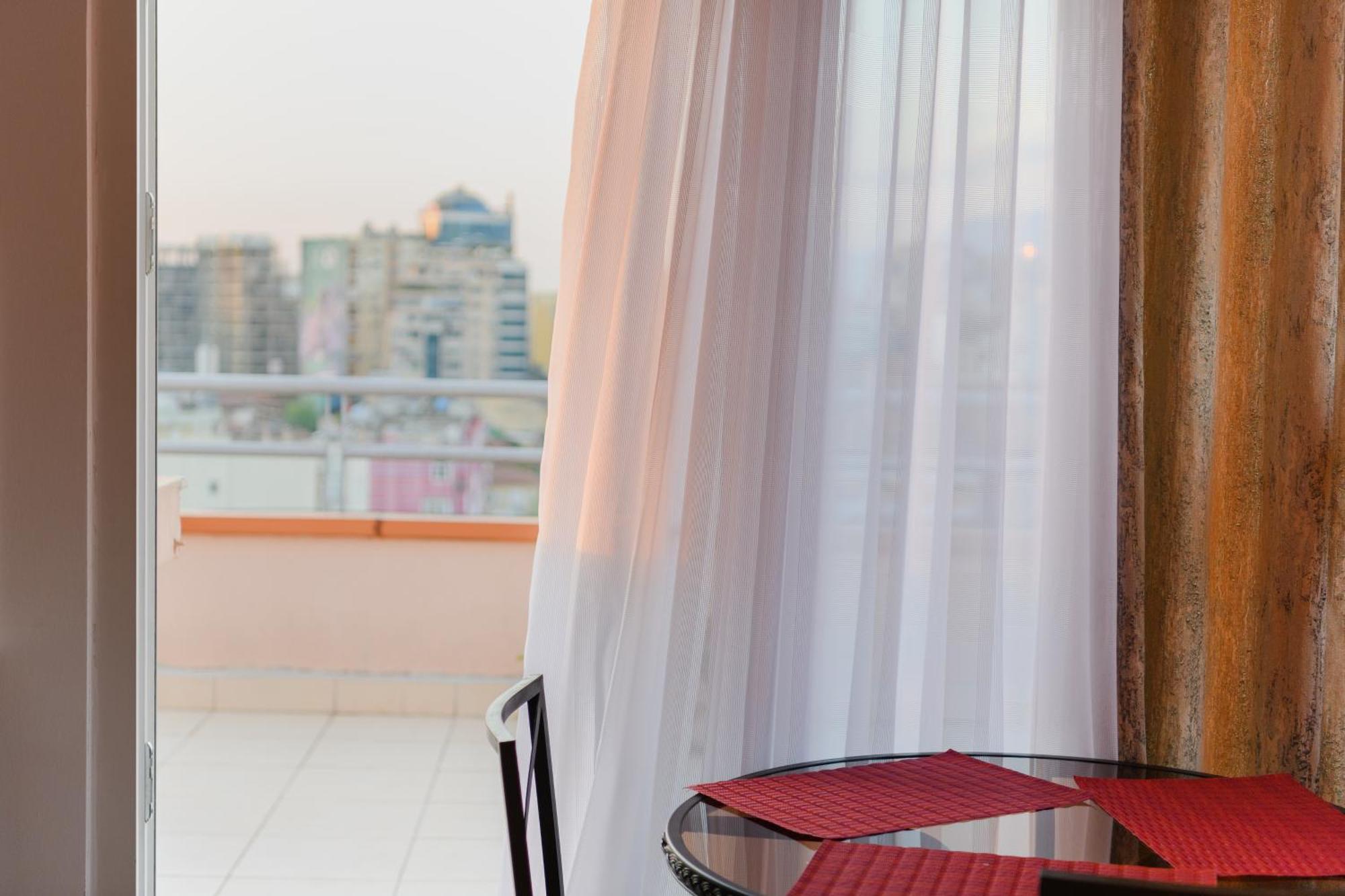 Terrace Tirana Cityscape 2 מראה חיצוני תמונה