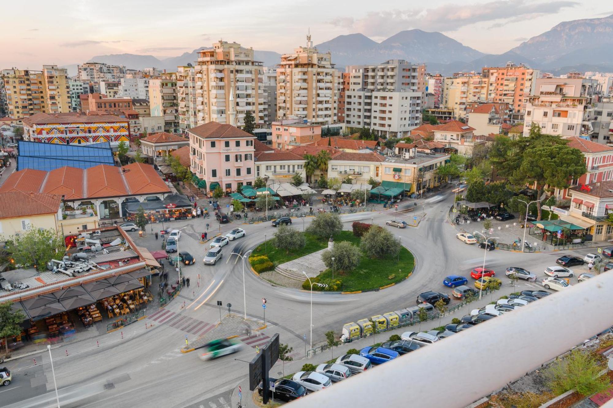Terrace Tirana Cityscape 2 מראה חיצוני תמונה